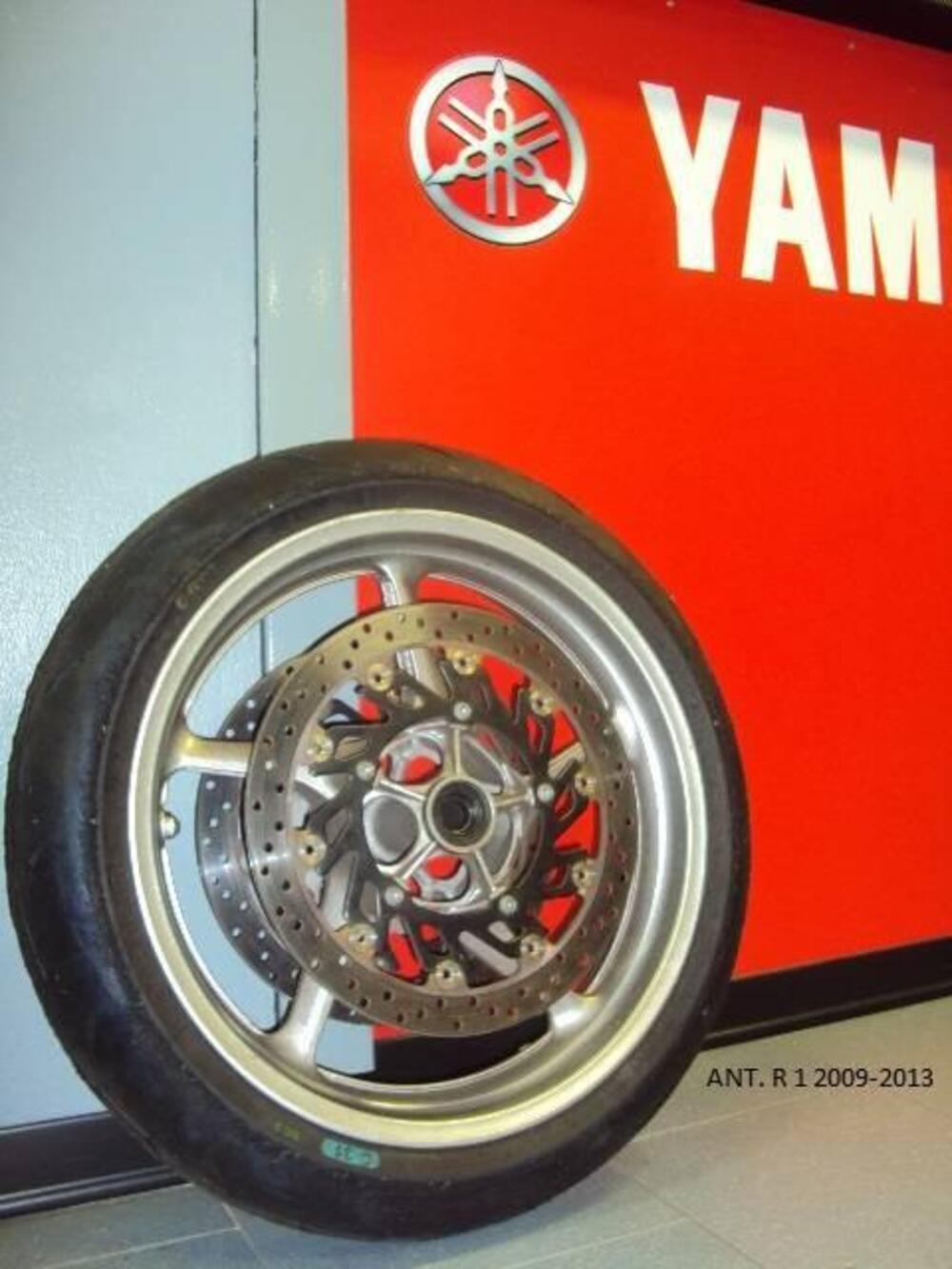 cerchio ant. e post yamaha R1 2009/2014 (2)