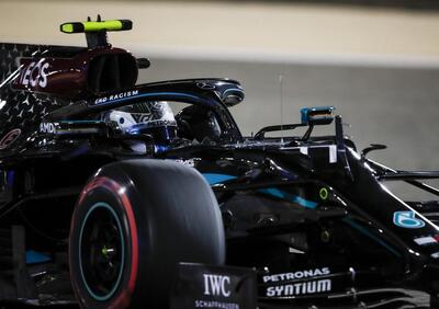 F1, GP Sakhir 2020: pole per Bottas. Quarto Leclerc