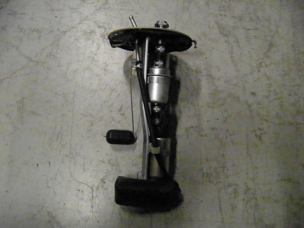 POMPA BENZINA USATA PER HONDA SW T 400