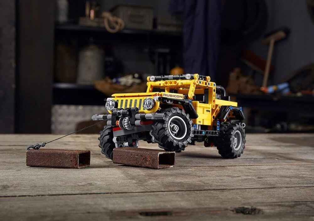 La nuova Jeep Wrangler Rubicon di Lego Technic &egrave; un piccolo capolavoro per tutte le tasche