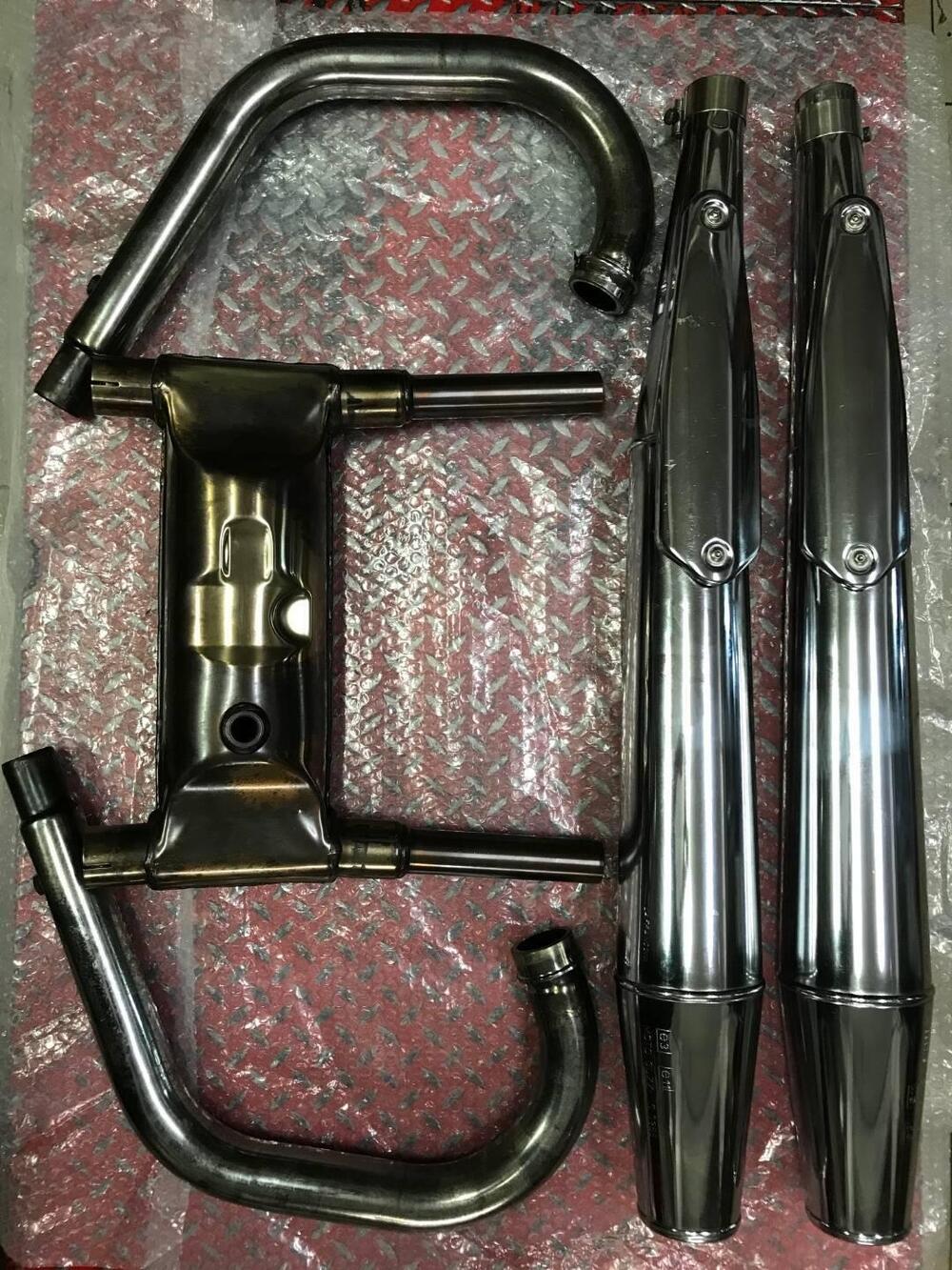 Marmitte Calif.Vintage completa di collettori VV Moto Guzzi (14)