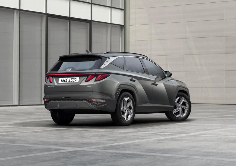 Hyundai Tucson (2020-->>) (30)
