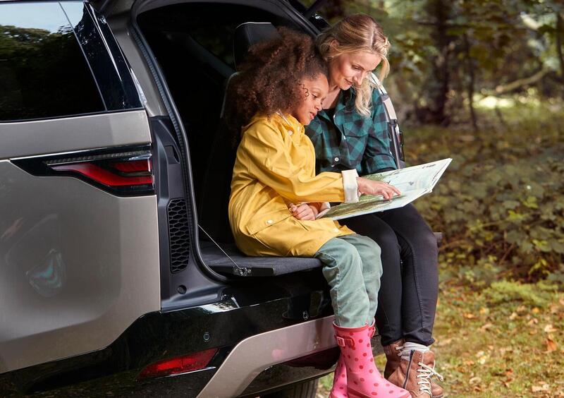Land Rover Discovery (2016-->>) (24)