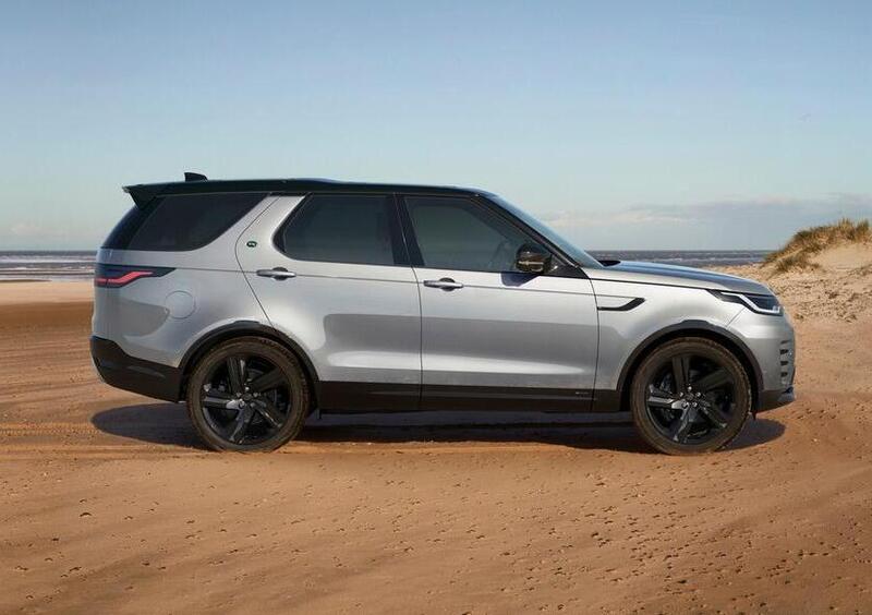 Land Rover Discovery (2016-->>) (9)