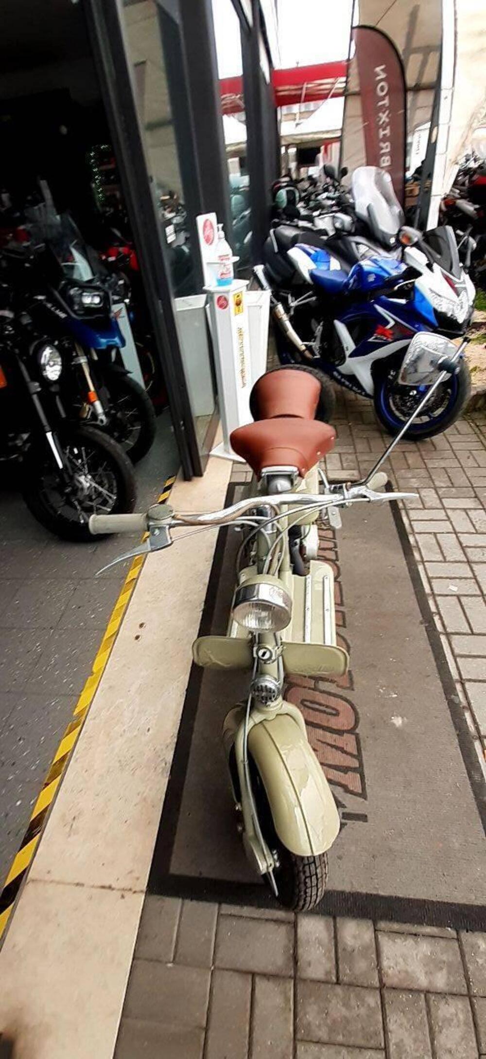 Lambretta 125 D (6)