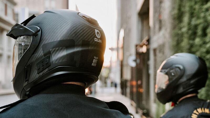 Quest, il casco smart che segnala l&#039;incidente