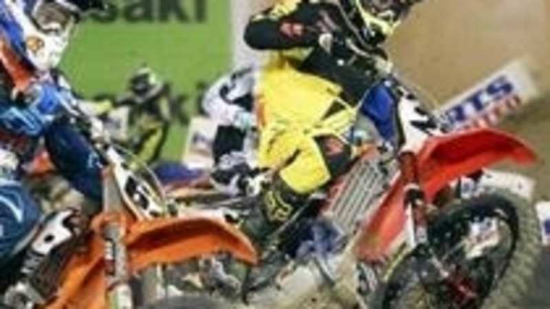 Le foto pi&ugrave; spettacolari del Supercross di Anaheim