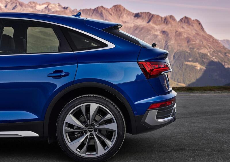 Audi Q5 Sportback (2020-24) (20)