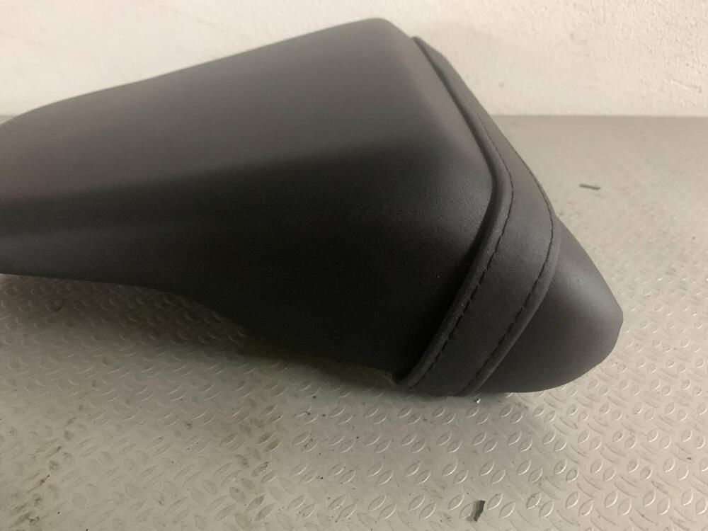 Sella sellino posteriore moto per Honda CB 300 R (2)