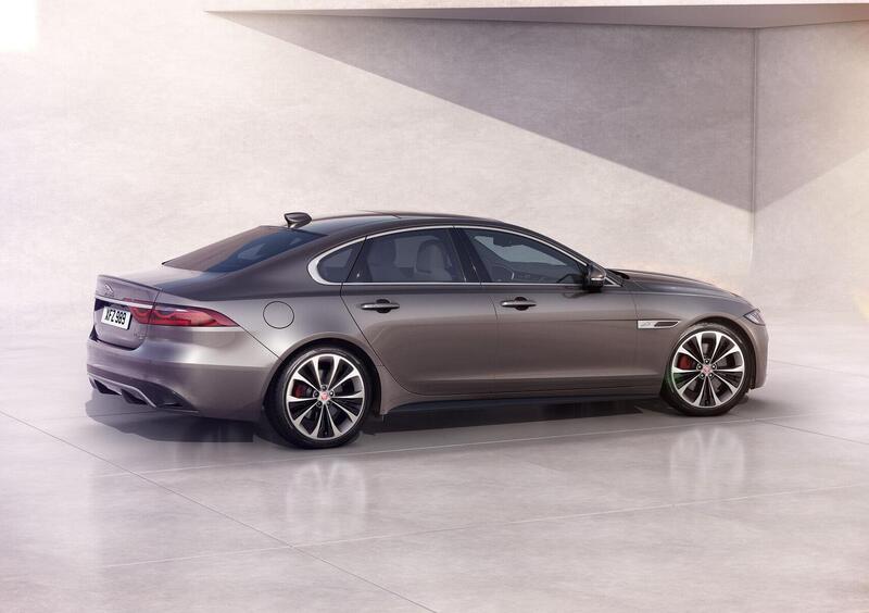 Jaguar XF (2015-24) (7)