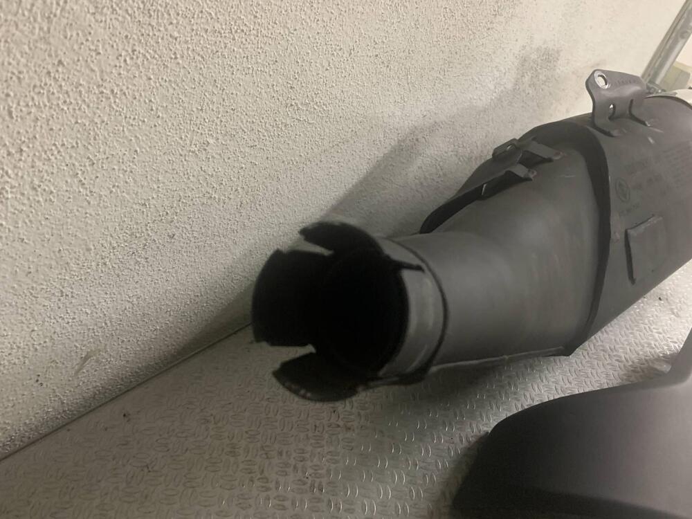 Terminale originale per HONDA CB 300R CBF300 18-19 (12)