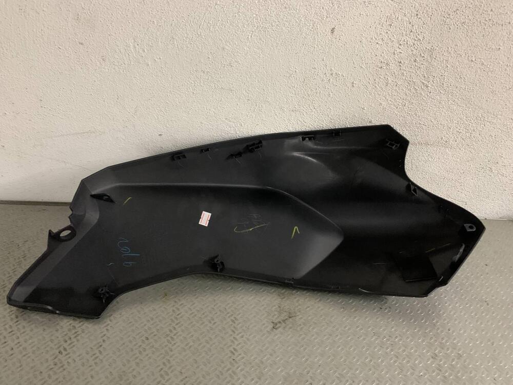 Carena serbatoio lato sinistr Honda CB300R CBF300 (7)