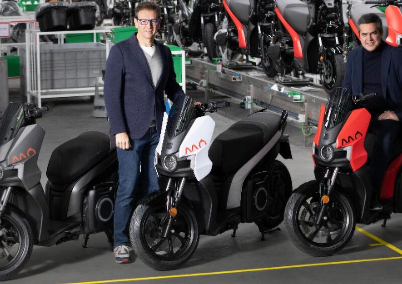 Seat M&oacute; eScooter 125. Da oggi in vendita (in Spagna)