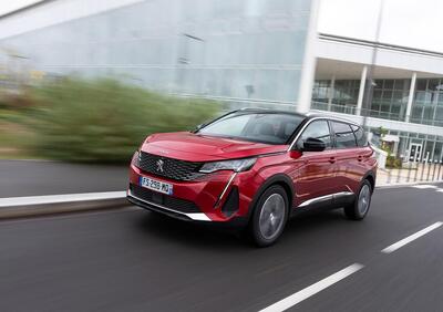 Peugeot 5008 MY2021, La prova del SUV francese 7 posti in restyling [BlueHDI 180]