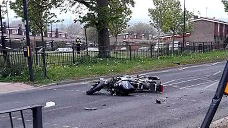 Insegue e sperona i ladri che gli avevano rubato la moto, uccidendone uno: dieci anni di carcere [VIDEO CHOC]