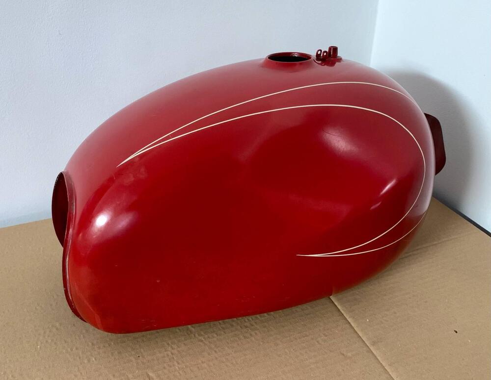 SERBATOIO MOTO GUZZI LODOLA 235 GT (2)