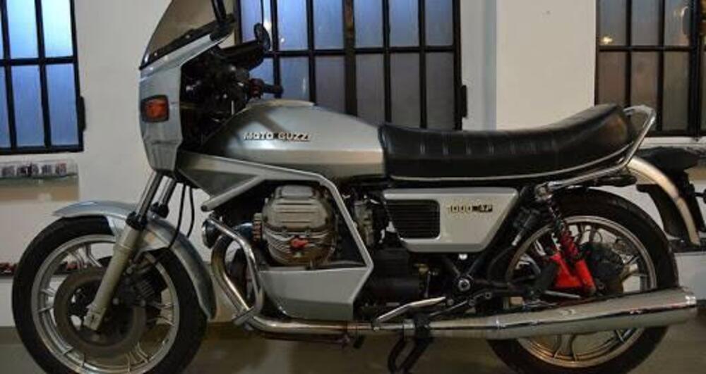 SERBATOIO MOTO GUZZI 1000 SP (3)