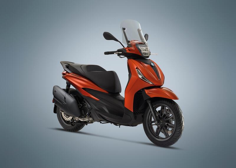 Novit&agrave; 2021. Il nuovo Piaggio Beverly in anteprima mondiale: da scooter a crossover