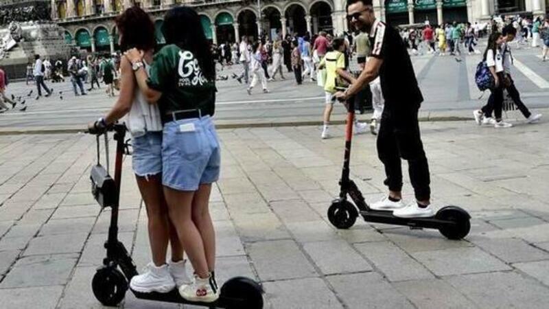 Spagna: Stop ai monopattini sui marciapiedi