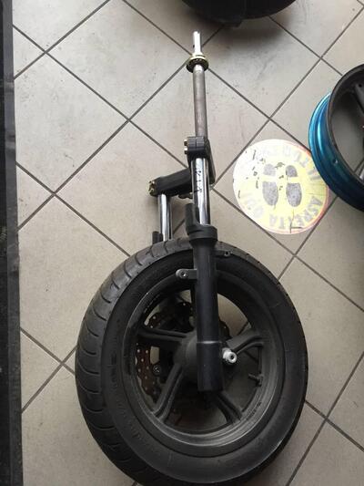 Forcella ant Kymco Downtown