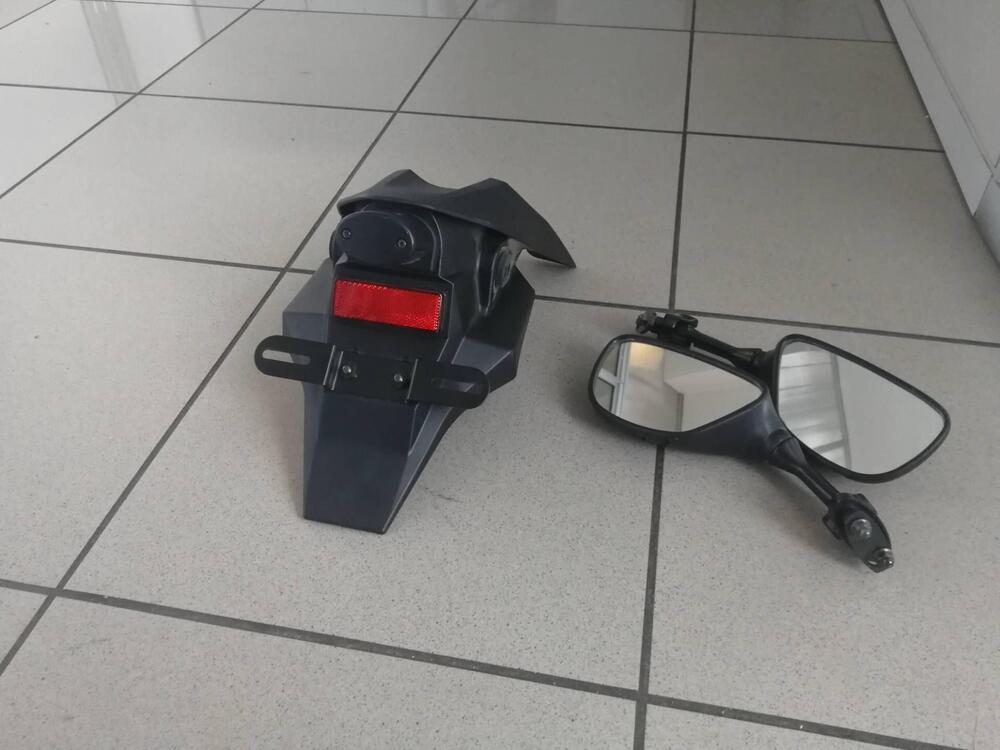 PORTATARGA E SPECCHIETTI KAWASAKI ZX6R 636 '03/'04 (2)