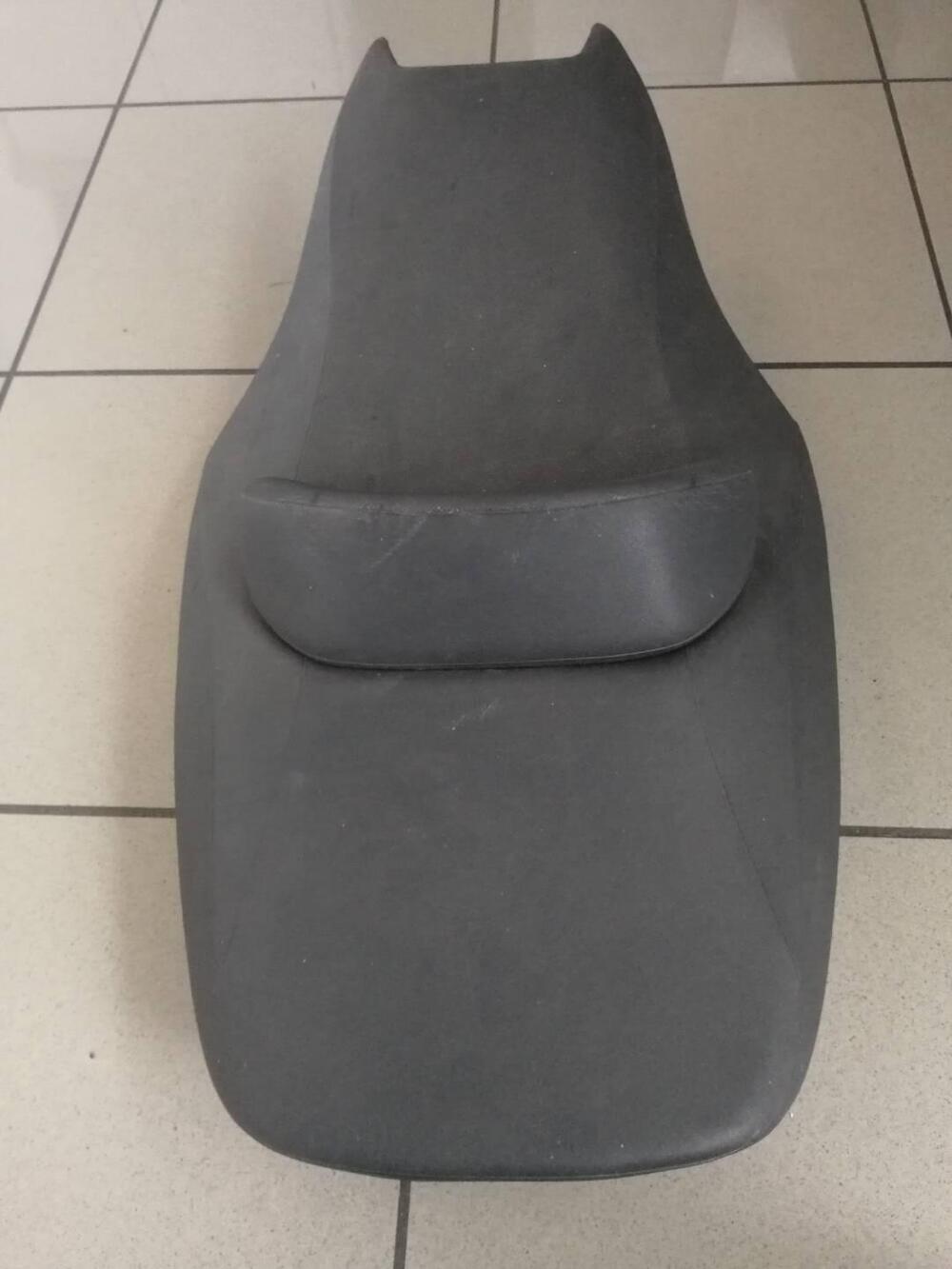 SELLA ORIGINALE TMAX 500 2008/09/10/11 Yamaha (2)