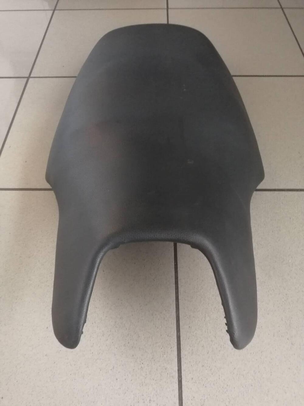 SELLA ORIGINALE TMAX 500 2008/09/10/11 MODIFICATA Yamaha (2)