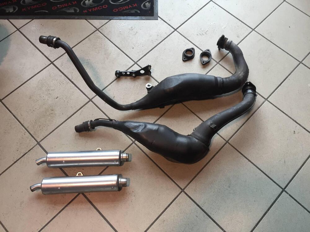 Marmitte Suzuki RGV 250 (2)