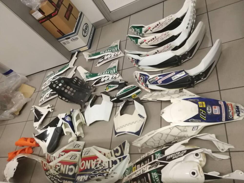 PEZZI VARI ORIGINALI KTM EXCF 250