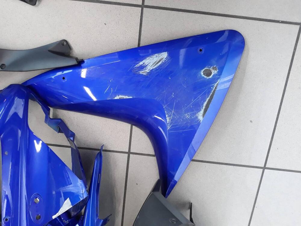 PLASTICHE ORIGINALI YAMAHA YZF 125 R (2)