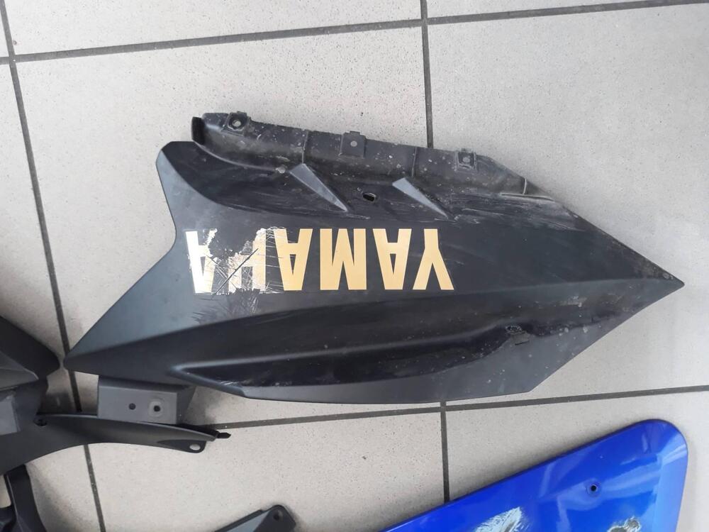 PLASTICHE ORIGINALI YAMAHA YZF 125 R (3)