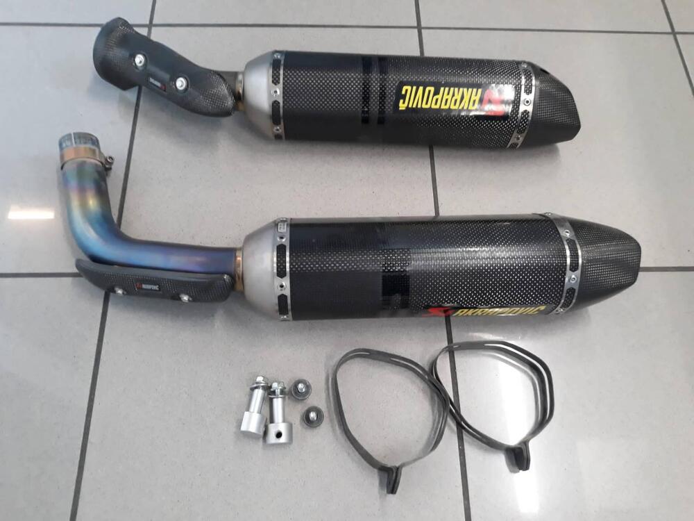 MARMITTE AKRAPOVIC YAMAHA R1 2013