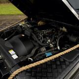 Land Rover Defender SVX "Spectre": all’asta l’auto per i sedicenti 007 7