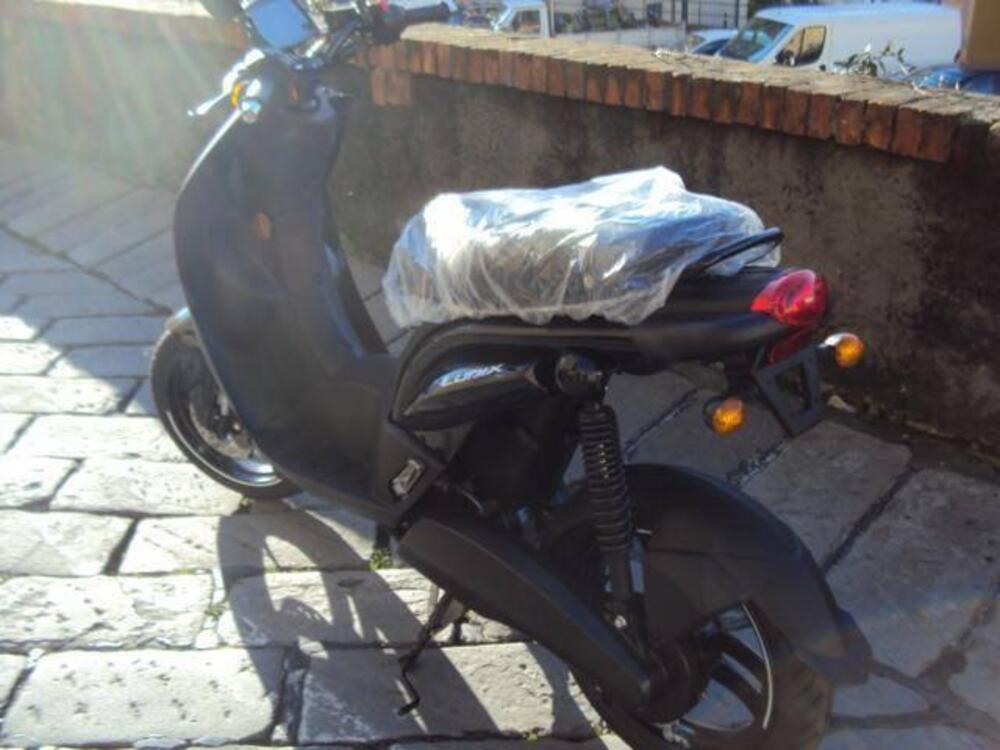 Peugeot e-Ludix Biposto E5 (2021 - 25) (5)