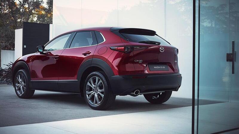 La &quot;nuova&quot; Mazda CX-30 per il 2021: incentivi per le ibride