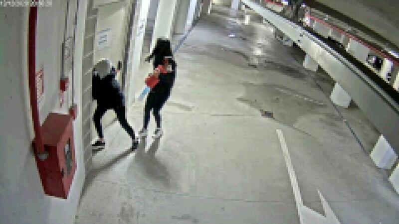 4 ragazze minorenni vandalizzano il parcheggio sotterraneo, In Veneto
