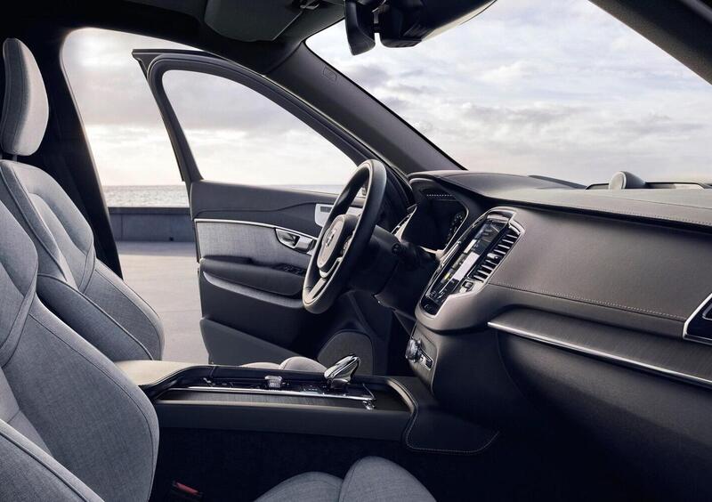 Volvo XC90 (33)