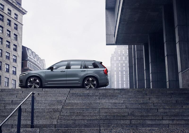 Volvo XC90 (32)