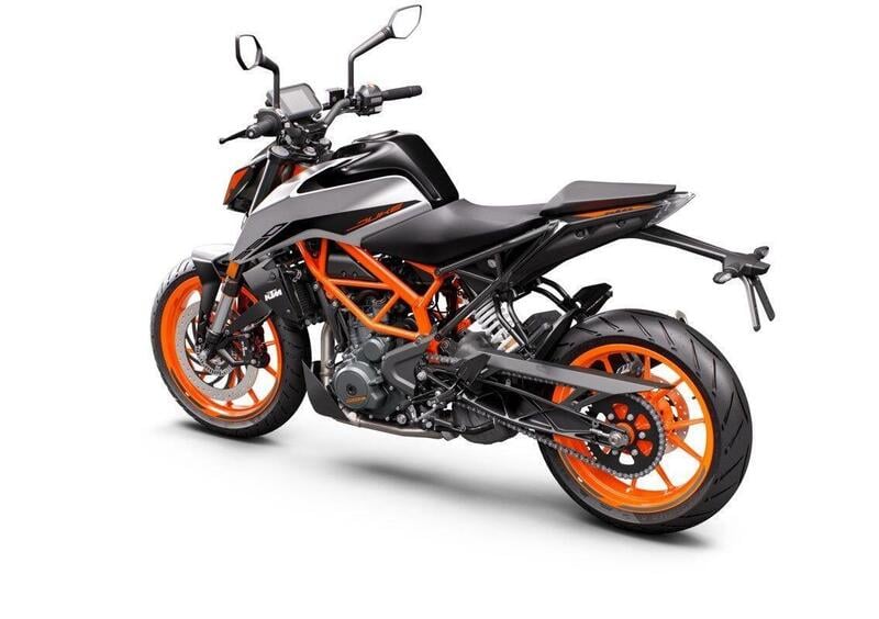 KTM 390 Duke  390 Duke (2021 - 23) (3)