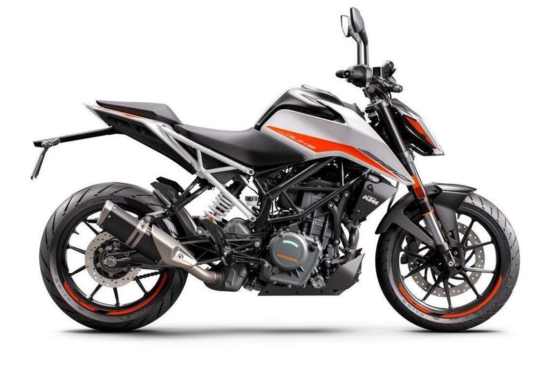 KTM 390 Duke  390 Duke (2021 - 23) (4)