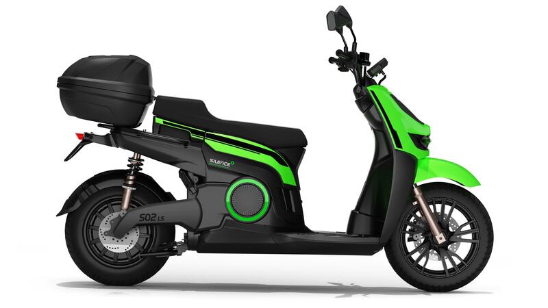 Mercato elettrico 2020. Bene le eBike, benissimo gli scooter