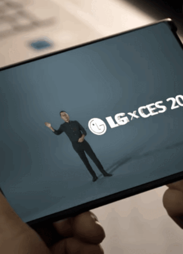 LG Rollable: il futuro degli smartphone &egrave; arrotolabile, non pieghevole