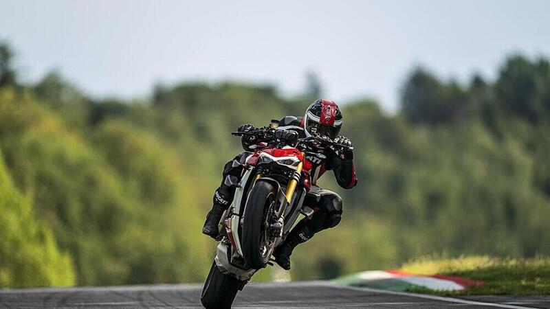 In Germania la prima moto italiana &egrave; soltanto al 36&deg; posto: Ducati Streetfighter V4