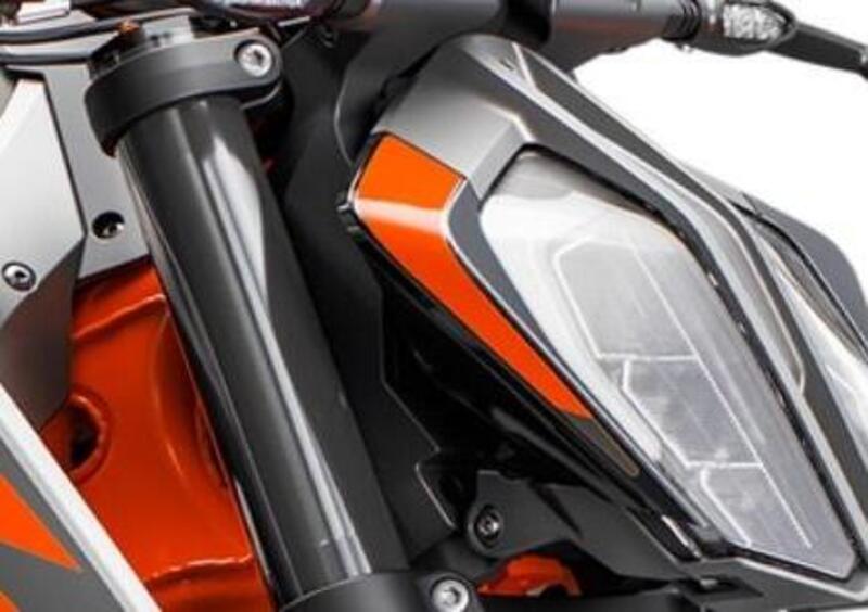 KTM 890 Duke 890 Duke R (2021) (6)