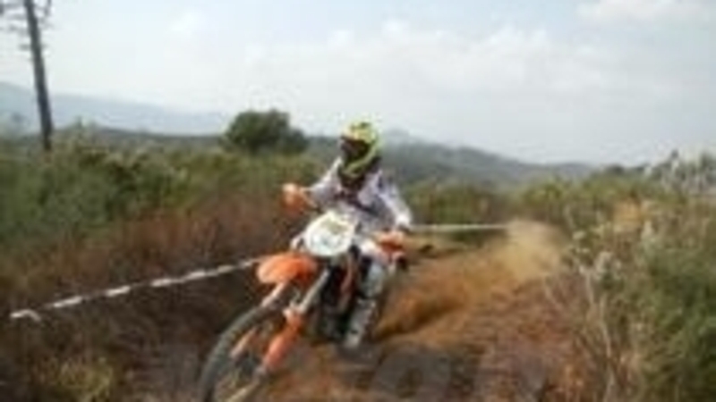 Enduro: attenzione alle patenti