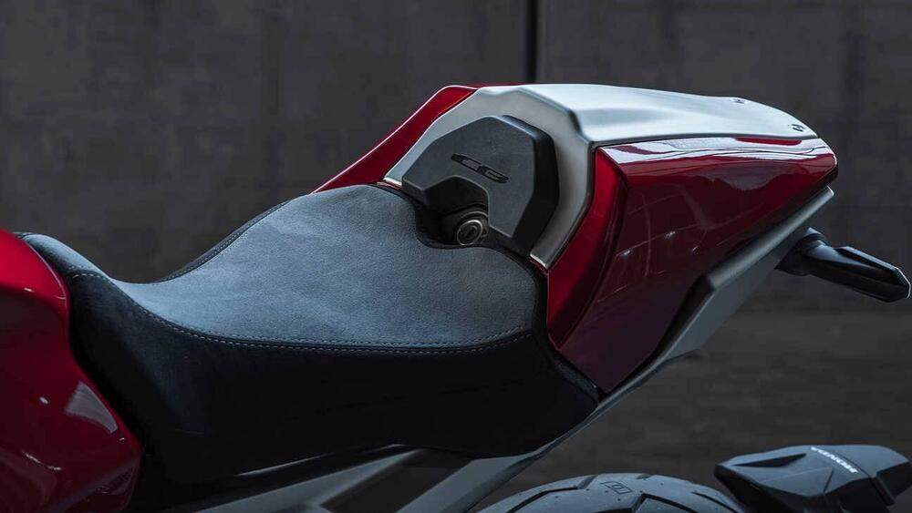 Honda CB 1000 R (2021 - 25) (4)