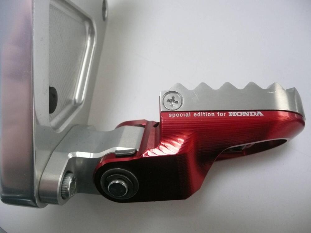 Coppia pedane off-road RIZOMA-HONDA per x-adv 750 (3)