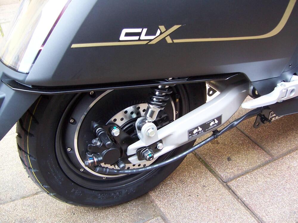 Super Soco Cux (2019 - 24) (6)