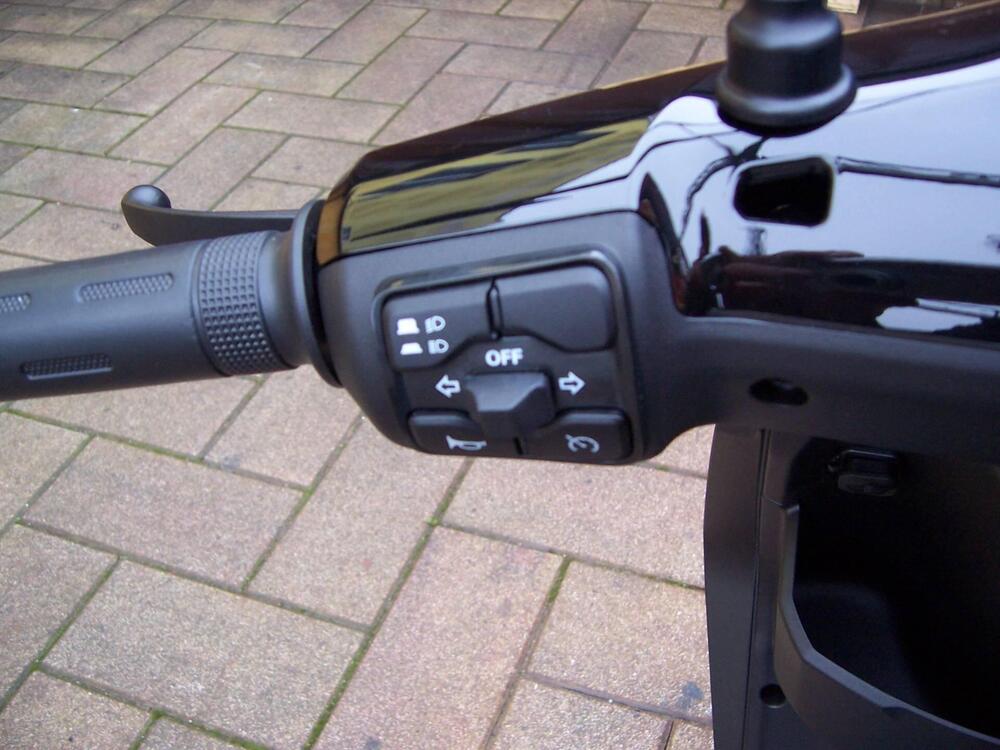 Super Soco Cux (2019 - 24) (7)