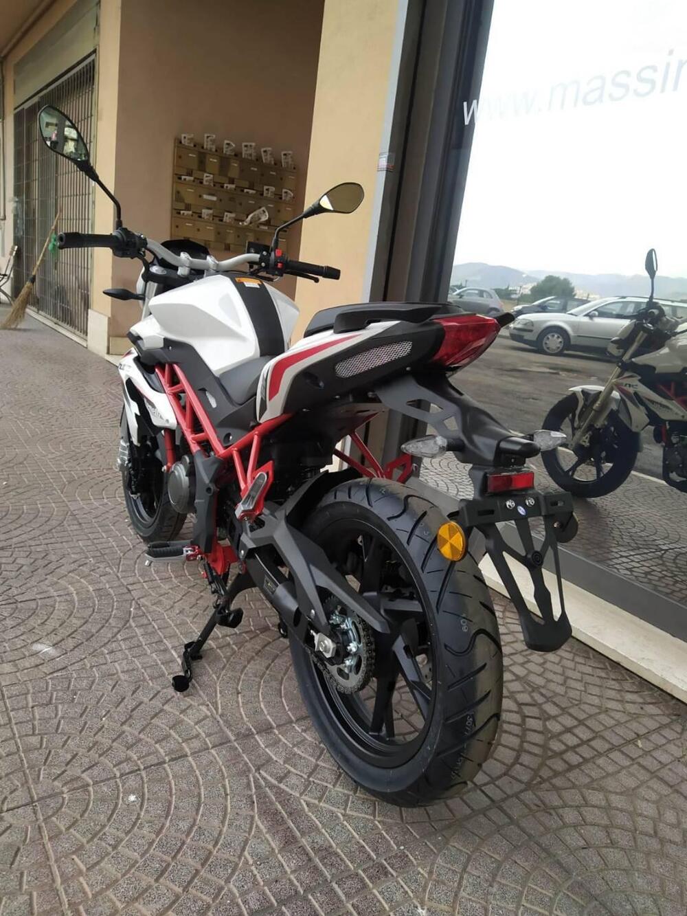 Benelli BN 125 (2021 - 25) (6)